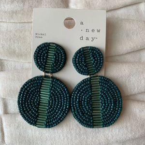 NWT a new day teal beaded drop earrings